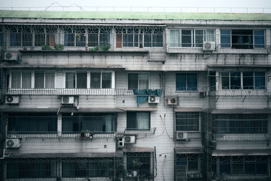 Exterior air conditioner unit
